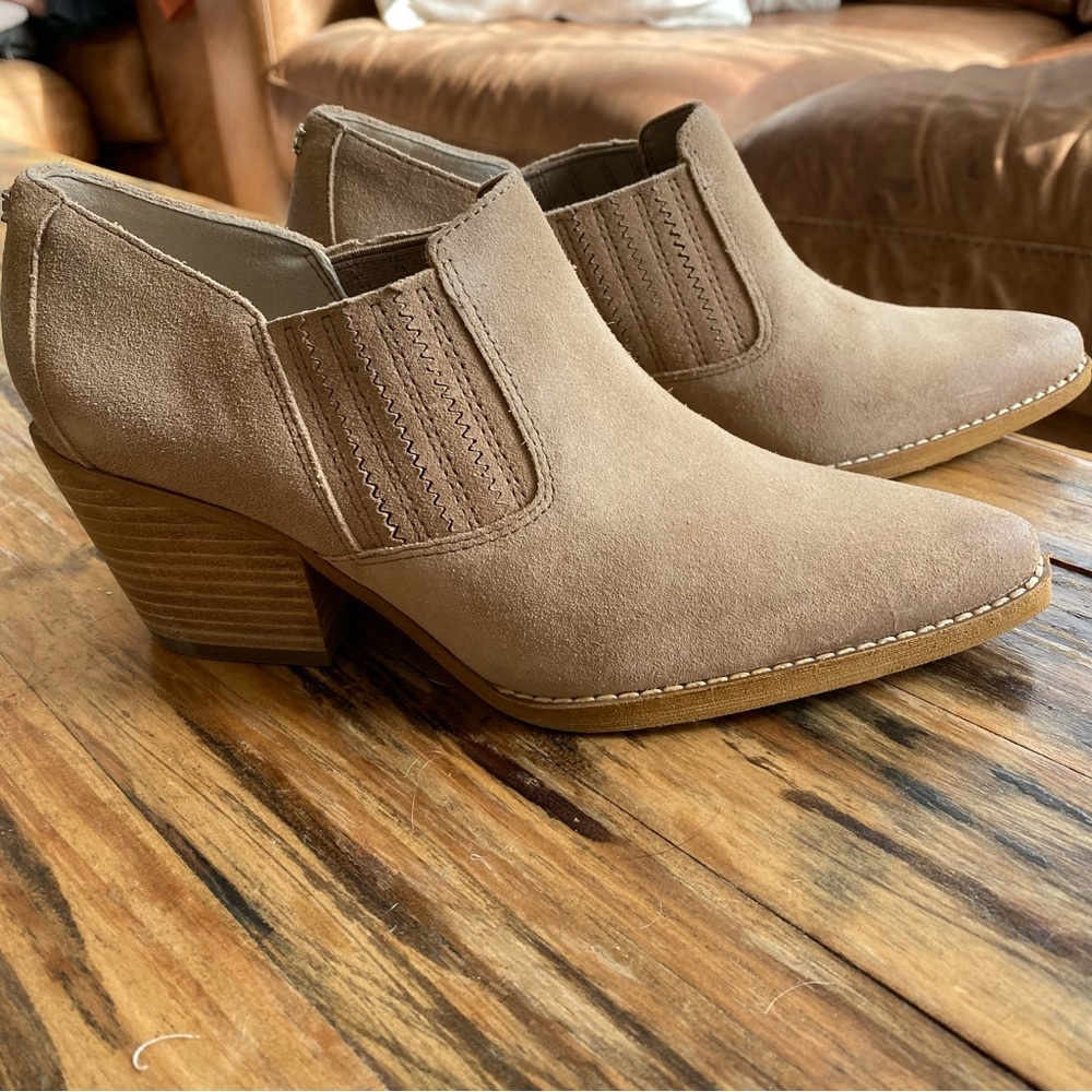 Brand new! Sam Edelman suede ankle boots